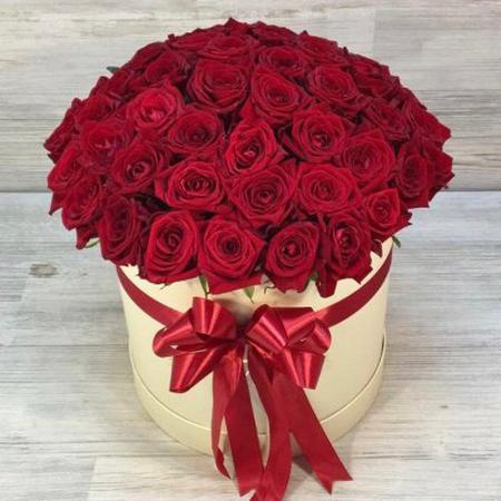 Букет "Шляпная коробка из 51 красной розы"